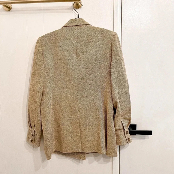 Veronica Beard Pyle wool jacket in camel size 12 - Picture 6 of 10